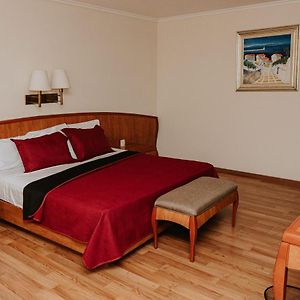Habitación con Cama King